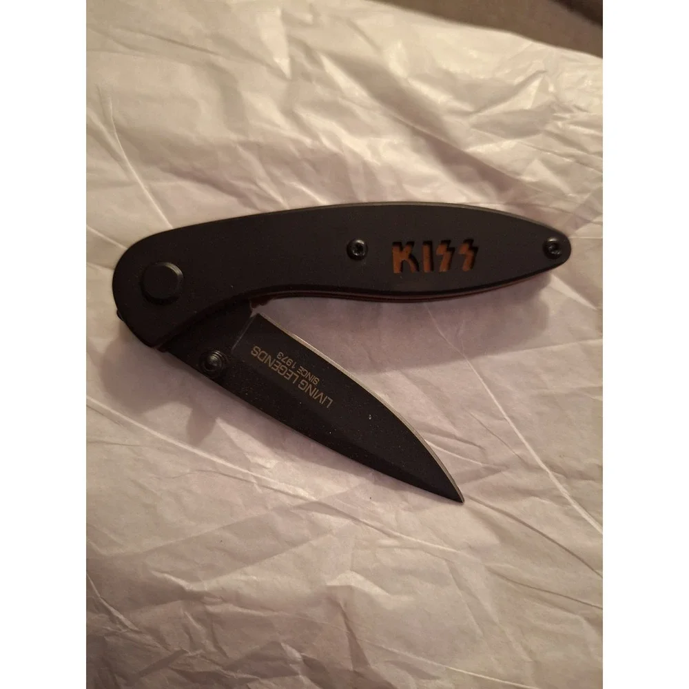 Kiss Living Legends Folding Knife‎ w/ Tin by United Cutlery 2008
